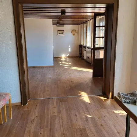 Baeren - 25 Zimmer, 45 Betten - Boeblingen & Sindelfingen Дом отдыха *
